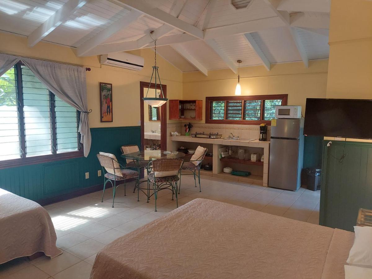 Playa Negra Guesthouse Cahuita Εξωτερικό φωτογραφία